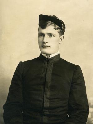 ENS DARWIN R. MERRITT, USN